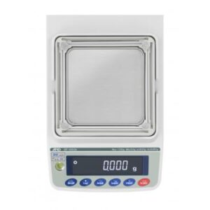 balanza de precisión A&D Apollo GF-6002AN, balanza digital 6200 g x 0.01 g, balanza para uso legal en comercio, balanza con certificación NTEP Clase II, balanza industrial de alta precisión, balanza con tecnología ISD detección de impacto, balanza con función ECL carga controlada electrónicamente, balanza con visualización de tasa de flujo FRD, balanza con diagnóstico sin pesas, balanza con evaluación automática de precisión APA, balanza con memoria compatible GLP GMP GCP ISO, balanza con interfaz RS-232C, balanza con USB y LAN opcionales, balanza con platillo de acero inoxidable 165 x 165 mm, balanza para laboratorios, balanza para industria farmacéutica, balanza para química y análisis, balanza para joyerías y metales preciosos, balanza para empaque y llenado, balanza de precisión profesional, balanza con adaptador de corriente, balanza de calibración externa, balanza con tiempo de estabilización rápido, balanza comercial de alta durabilidad, equipo de pesaje de precisión avanzada.