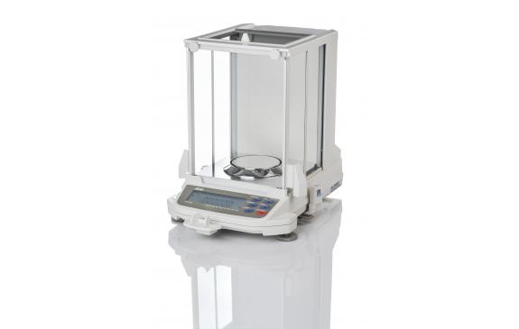 balanza analítica GR-200 de A&D Weighing, balanza de precisión para laboratorio, balanza con calibración interna automática, equipo de pesaje de alta precisión 0.1 mg, balanza con protector de vidrio antiestático, balanza compacta para laboratorio, balanza para control de calidad, balanza para investigación y desarrollo, balanza compatible con GLP GMP GCP ISO, balanza con interfaz RS-232C, balanza con memoria de datos para 200 mediciones, balanza con software de comunicación WinCT, balanza con pesaje por debajo del gancho, balanza analítica con tiempo de estabilización rápido, equipo de pesaje para industria farmacéutica y química, balanza con revestimiento antiestático para precisión, balanza con plato de pesaje de 90 mm, balanza de 210 gramos de capacidad máxima, balanza profesional para análisis cuantitativo, balanza con garantía de 5 años