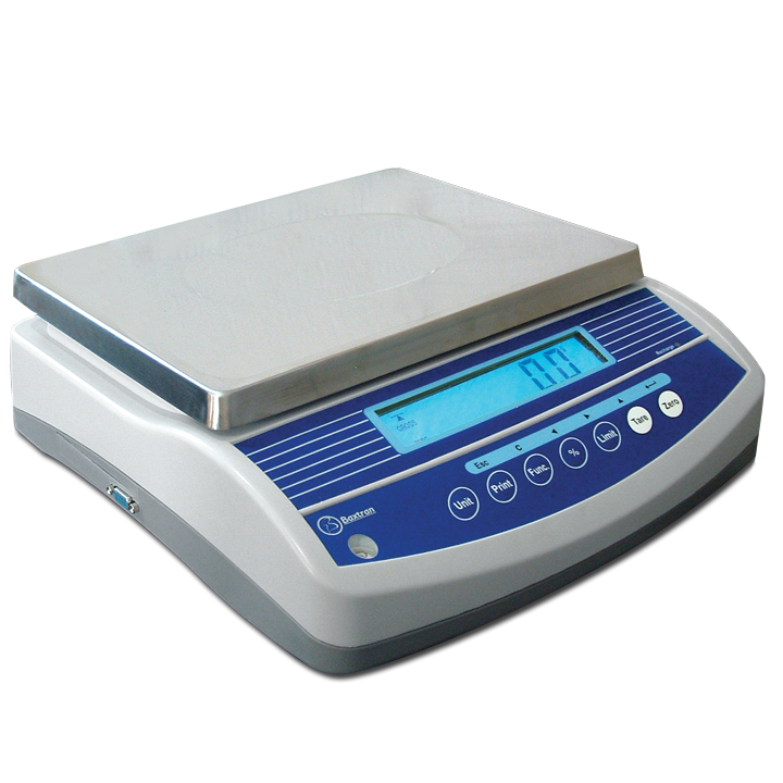 Imagen 1 Balanza Baxtran BW de sobremesa, Balanza electrónica de alta precisión, Instrumento de pesaje validable metrológicamente CE, Plato de acero inoxidable 290x230 mm, Display LCD retroiluminado 6 dígitos 24 mm, Balanza para comercio minorista e industrial, Funciones Tara Cero Hold, Cuenta piezas y límites alto/ok/bajo, Batería recargable interna 90 horas, Portátil con autonomía prolongada, Interfaz RS232 para PC o impresora, Modelos 3 kg 6 kg 15 kg 30 kg, Lectura 1 g 2 g 5 g 10 g, Lectura multirango disponible, Diseño robusto y durable, Carcasa ABS y estructura de hierro, Uso en fruterías pescaderías panaderías, Control de peso en almacenes e industria, Verificación de paquetes y componentes, Laboratorios de control de calidad, Logística y preparación de pedidos, Desconexión automática programable, Rango de funcionamiento -10ºC a +40ºC, Adaptador AC/DC 230Vac incluido, Manual de usuario y certificado CE, Fácil de usar e interfaz intuitiva