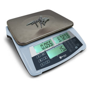 Balanza cuentapiezas Baxtran BOC, Modelo BOC-3 BOC-6 BOC-15 BOC-30, Compacta y portátil, Diseño ergonómico, Batería recargable 6V/4Ah hasta 90 horas, LCD retroiluminada 6 dígitos 20 mm, Plato acero inoxidable 280 x 200 mm, Conexión RS-232C, Resolución interna 1/60.000, Capacidades 3 kg 6 kg 15 kg 30 kg, Lecturas 0.1 g 0.2 g 0.5 g 1 g, Memoria 100 PLUs, Función de conteo avanzada, Acumulación de pesadas, Límites de peso y cantidad con alarma, Ideal para control de inventarios, Uso en almacenes y logística, Aplicable en industria electrónica, Adecuada para tiendas minoristas y ferreterías, Uso en laboratorios para conteo preciso, Fácil limpieza y mantenimiento, Plato resistente a la corrosión, Autonomía para jornadas completas, Calibración externa, Adaptador AC/DC 12V 500mA incluido, Dimensiones 295 x 320 x 110 mm, Peso neto 3.8 kg, Certificación CE, Mejora la eficiencia en el conteo, Lectura fácil en baja iluminación